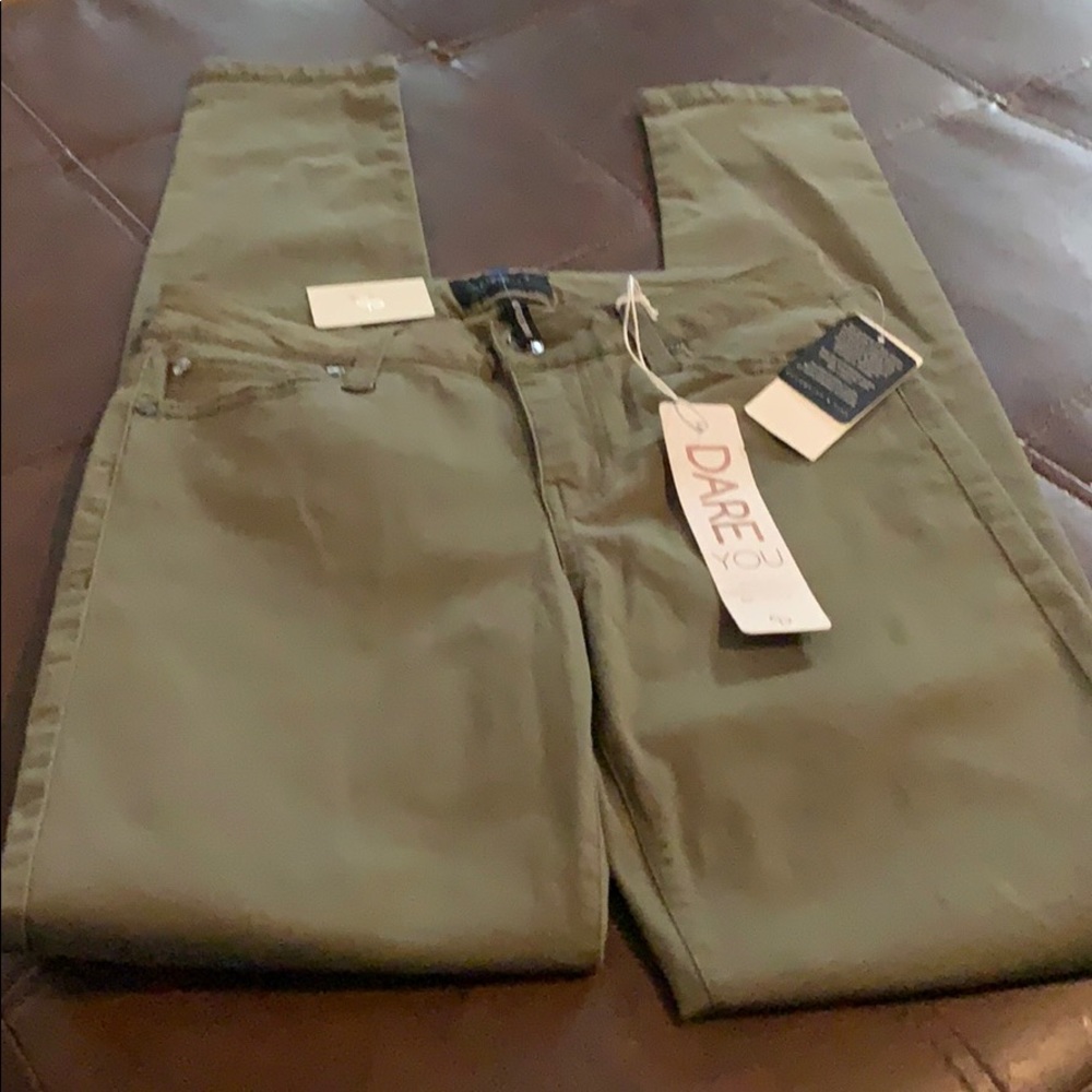Green skinny jeans